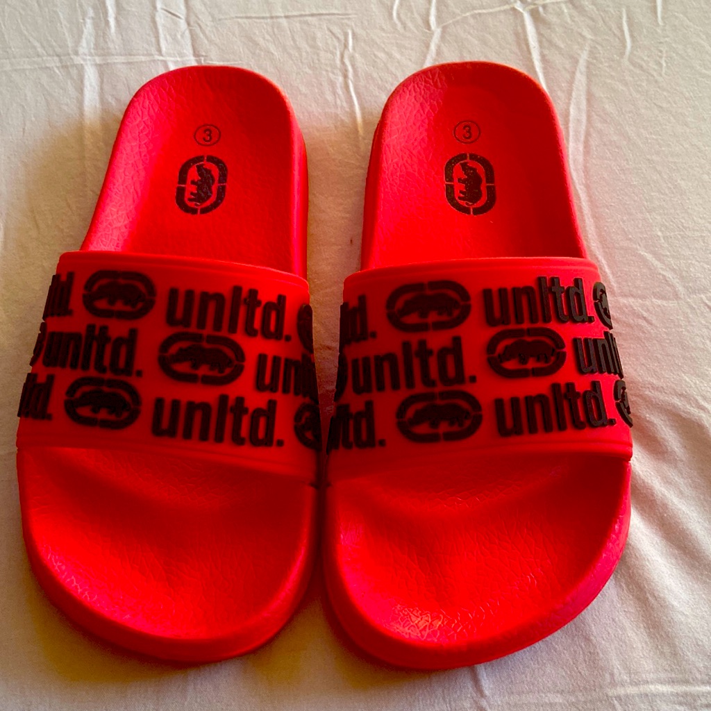 Unltd Nwot Slides